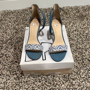 BP white and blue heels. Size 5.5